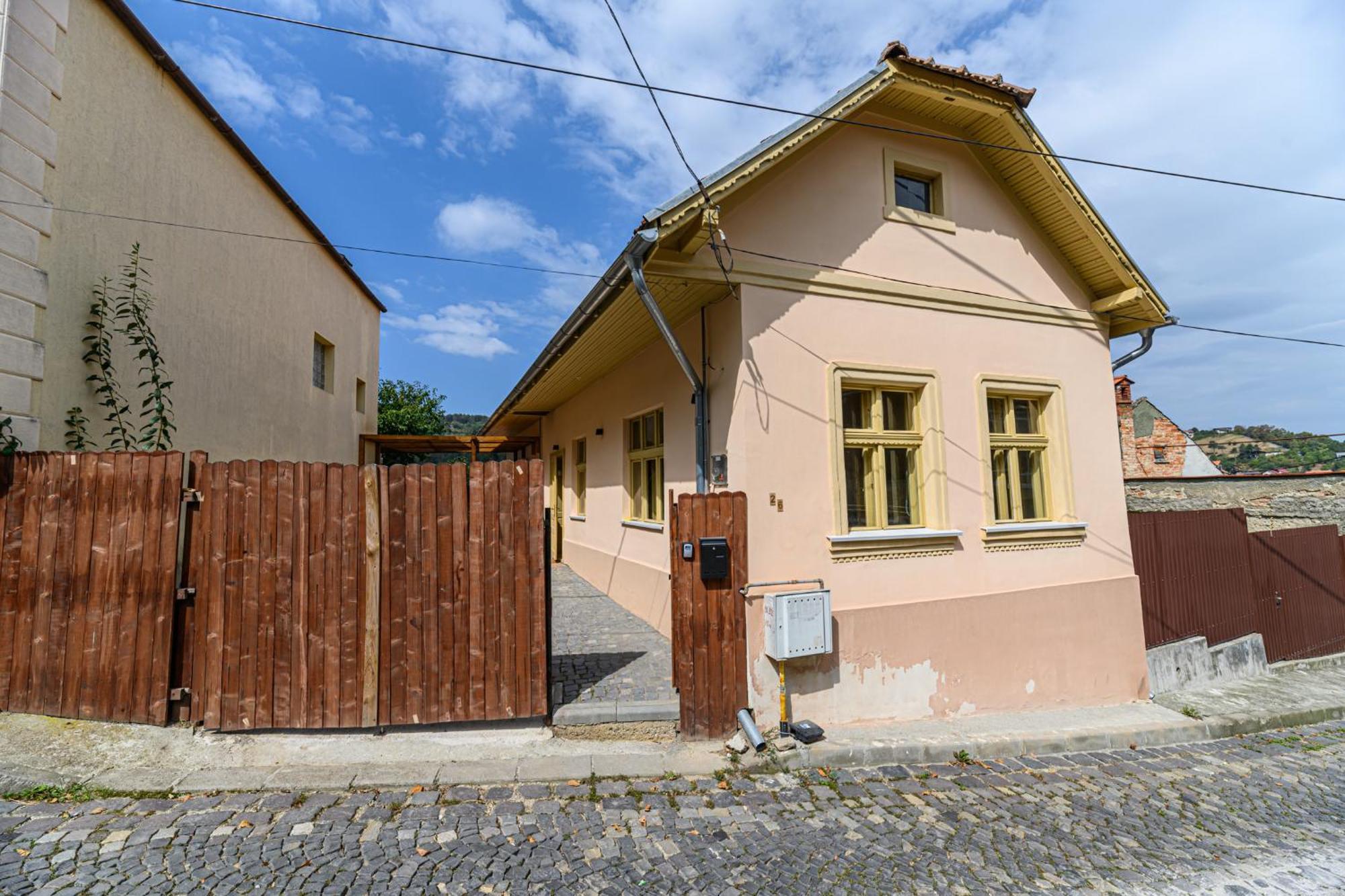 Lagom - Hot Tub Hideout Braşov Dış mekan fotoğraf