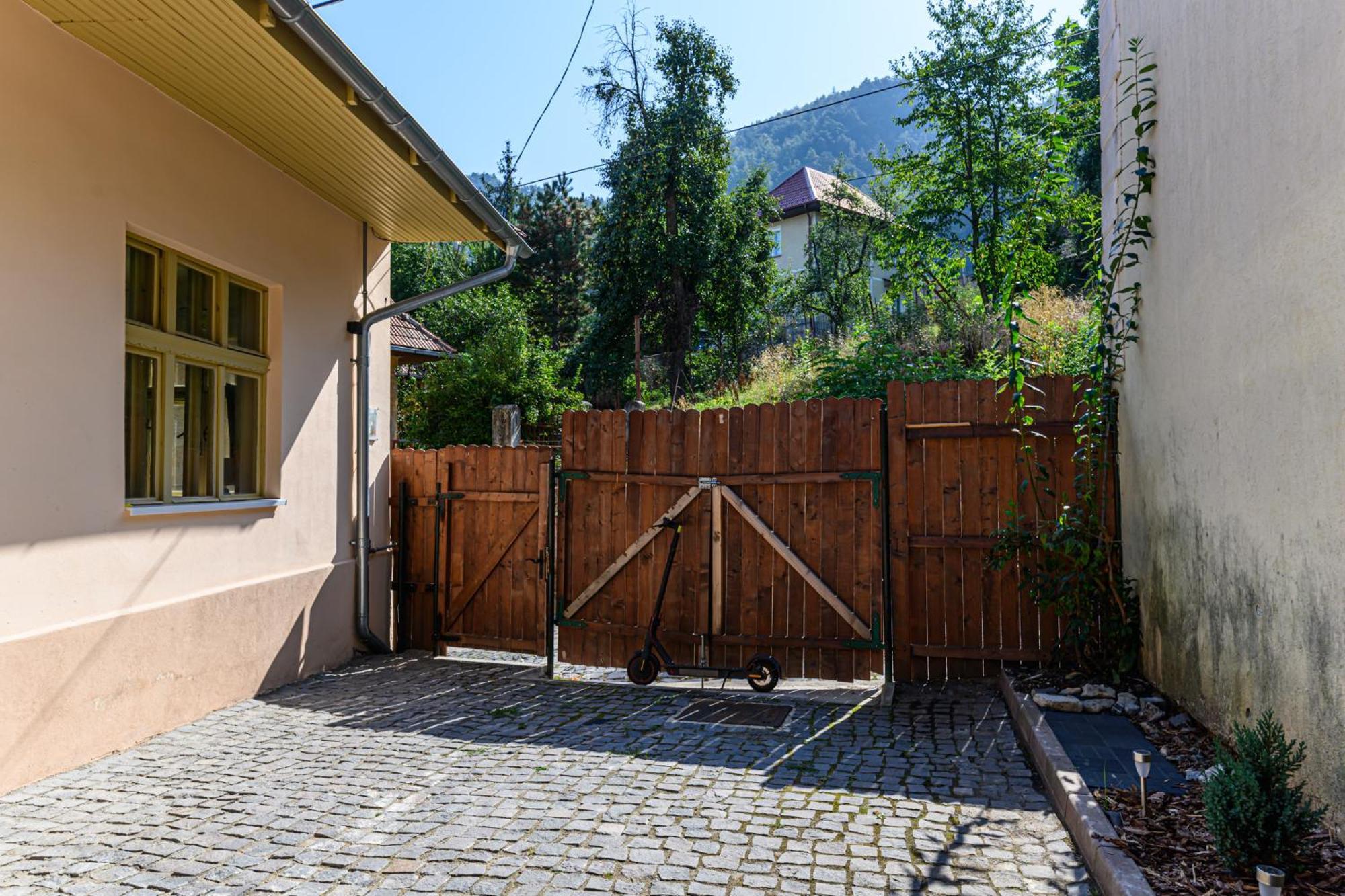 Lagom - Hot Tub Hideout Braşov Dış mekan fotoğraf